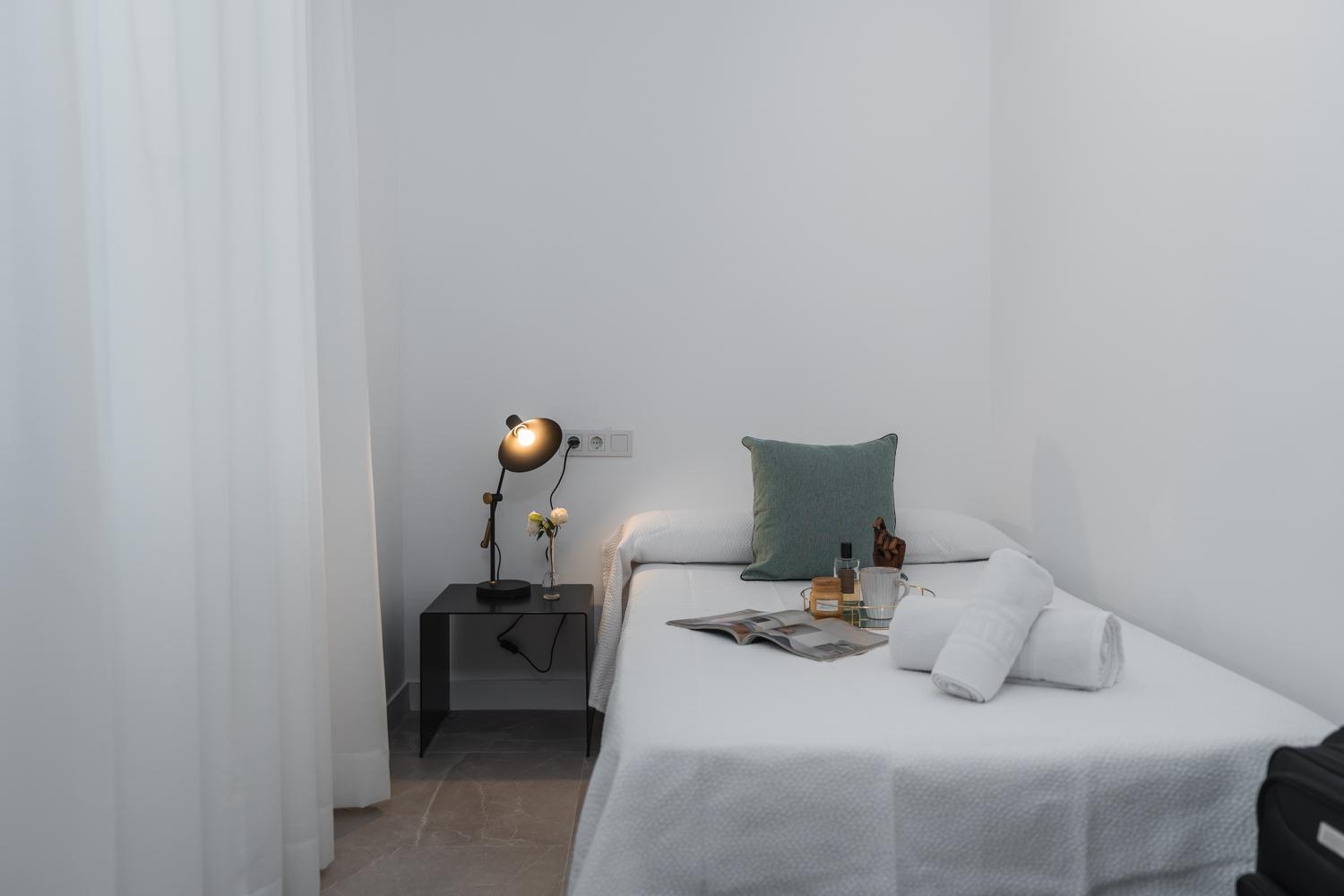 Tuguest Buensuceso Apartment Granada Dış mekan fotoğraf